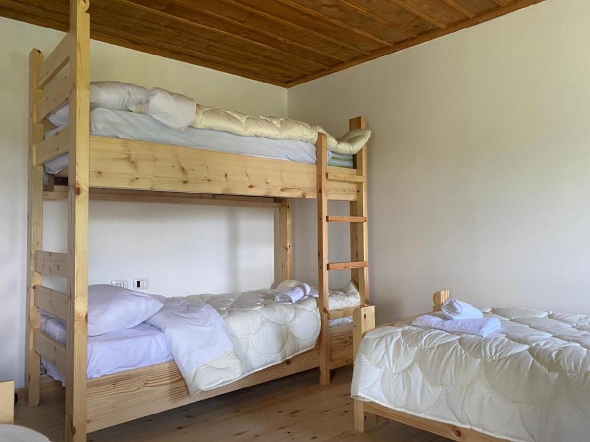 Guest House Qafe Dardha - Tomorr National Park Qafe Dardhe エクステリア 写真